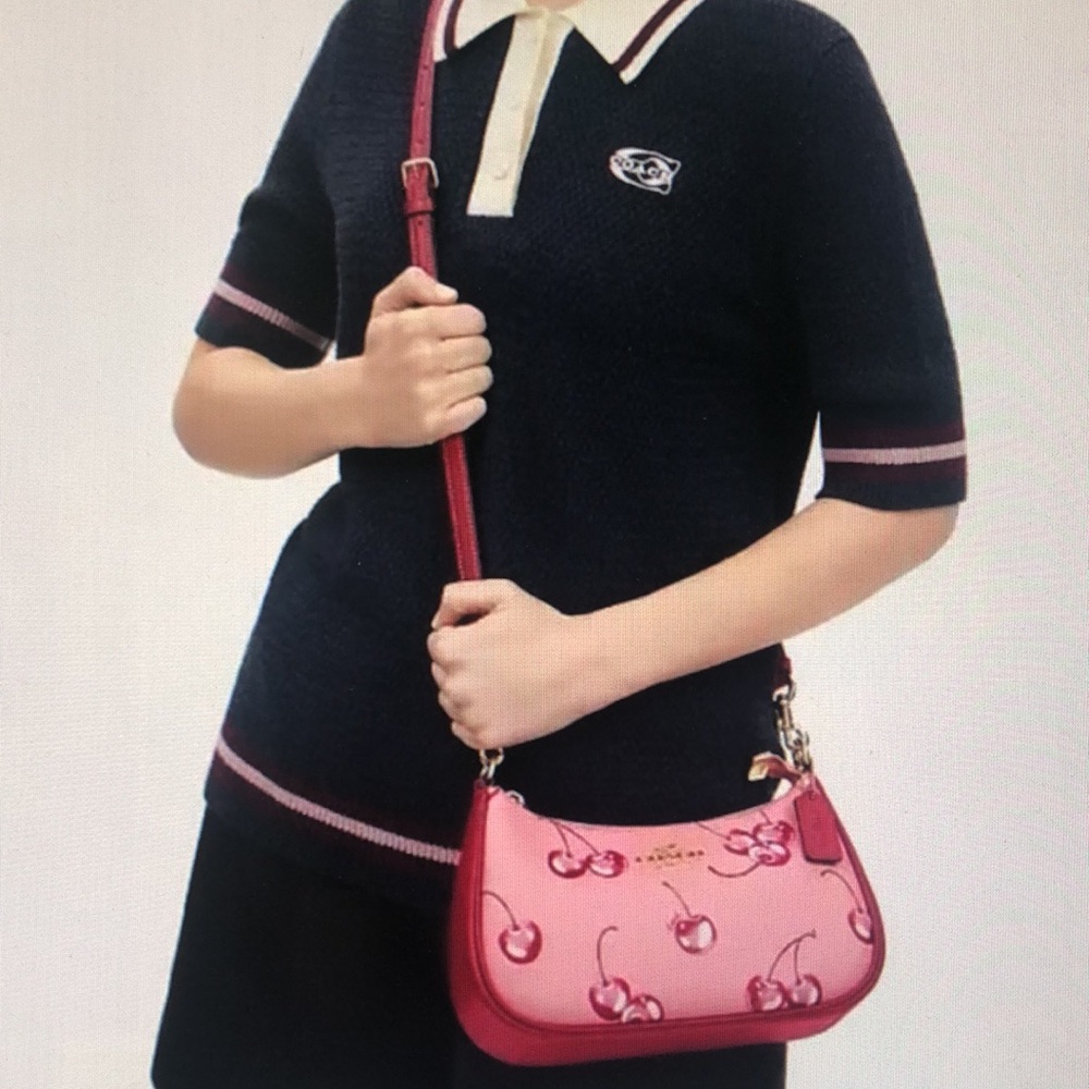 COACH Teri Shoulder Bag With Cherry Print CR290 - Picture 7 of 8